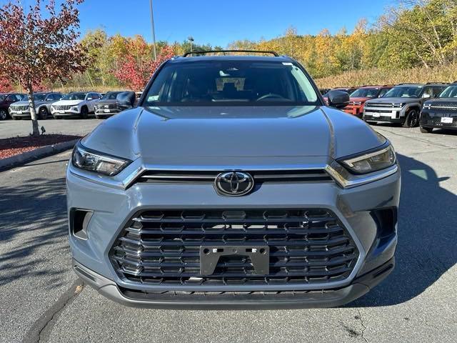 used 2024 Toyota Grand Highlander car, priced at $44,998