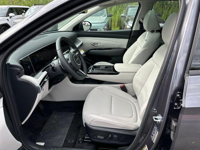 new 2025 Hyundai TUCSON Hybrid car, priced at $37,149
