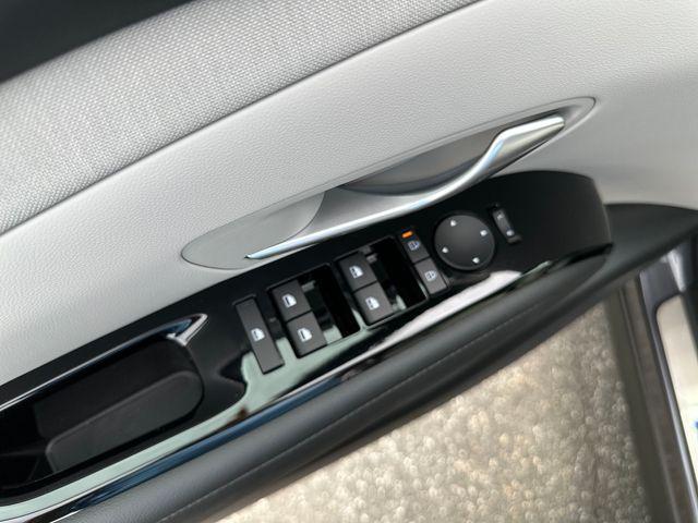new 2025 Hyundai TUCSON Hybrid car, priced at $37,149