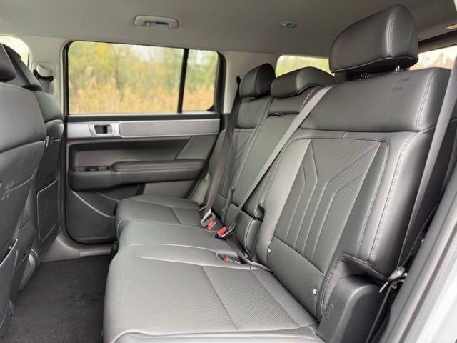 new 2025 Hyundai SANTA FE HEV car, priced at $44,411