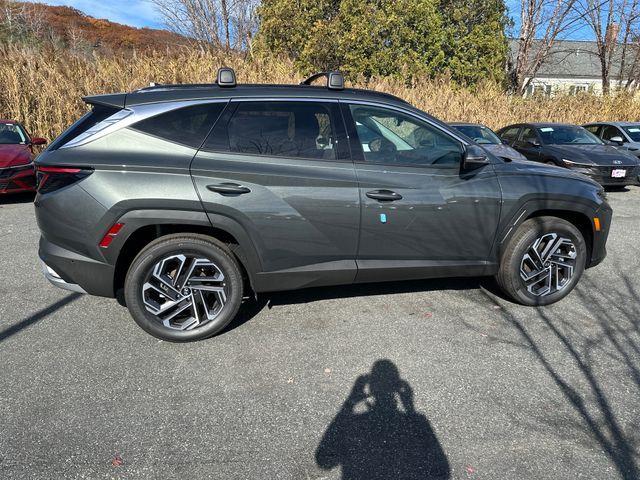new 2025 Hyundai TUCSON Hybrid car, priced at $37,838