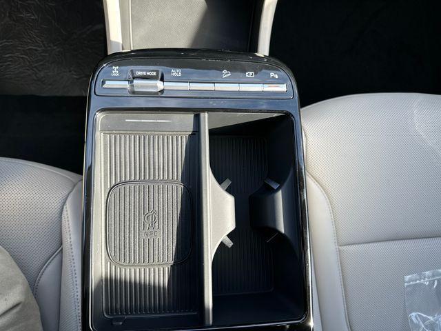 new 2025 Hyundai TUCSON Hybrid car, priced at $37,838