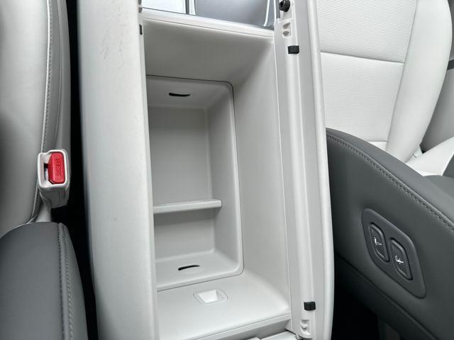 new 2026 Hyundai IONIQ 9 car, priced at $69,278