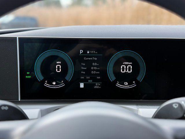 new 2025 Hyundai TUCSON Hybrid car, priced at $33,038