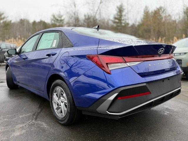 new 2025 Hyundai Elantra car, priced at $21,285