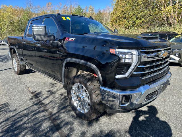 used 2024 Chevrolet Silverado 3500 car, priced at $62,876