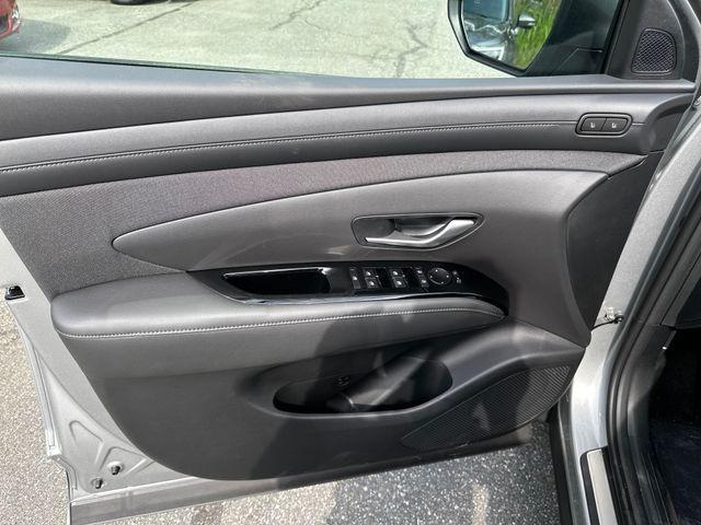 new 2025 Hyundai Tucson car, priced at $38,199