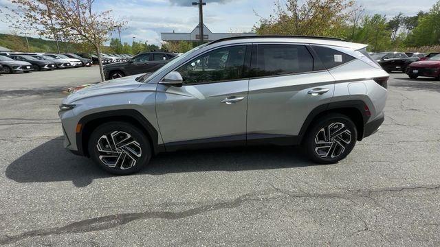 new 2025 Hyundai Tucson car, priced at $38,199