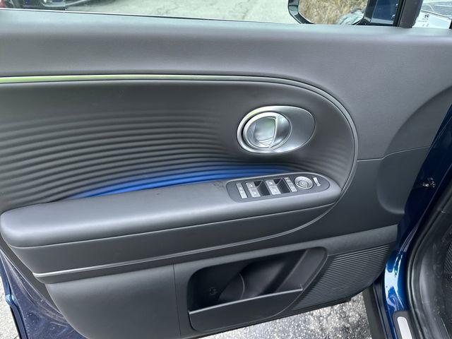 new 2026 Hyundai IONIQ 9 car, priced at $63,727