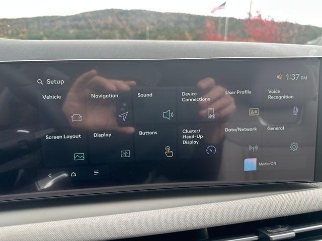 new 2025 Hyundai TUCSON Hybrid car, priced at $37,998