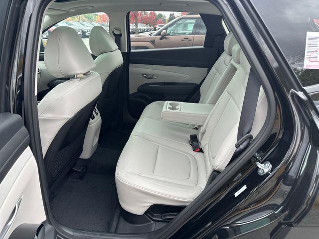 new 2025 Hyundai TUCSON Hybrid car, priced at $37,998