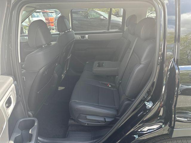 new 2026 Hyundai SANTA FE HEV car, priced at $37,391