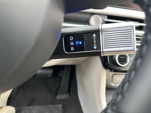 new 2025 Hyundai TUCSON Hybrid car, priced at $37,606