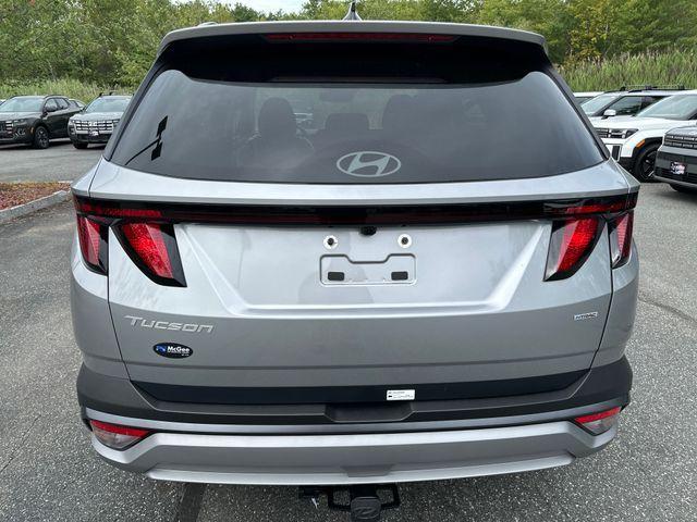 new 2025 Hyundai Tucson car, priced at $28,180