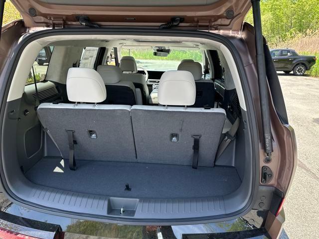 new 2025 Hyundai SANTA FE HEV car, priced at $49,407