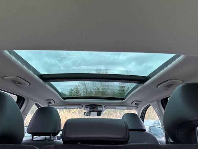 new 2025 Hyundai TUCSON Hybrid car, priced at $33,270