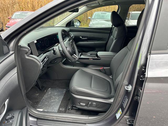 new 2025 Hyundai TUCSON Hybrid car, priced at $33,270