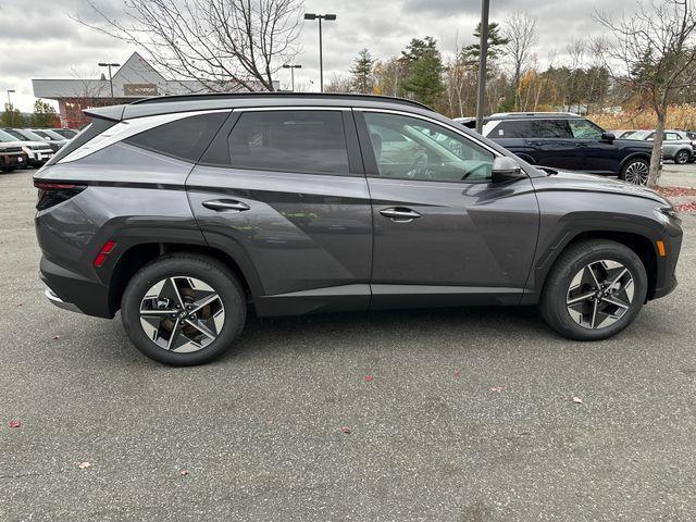 new 2025 Hyundai TUCSON Hybrid car, priced at $33,270