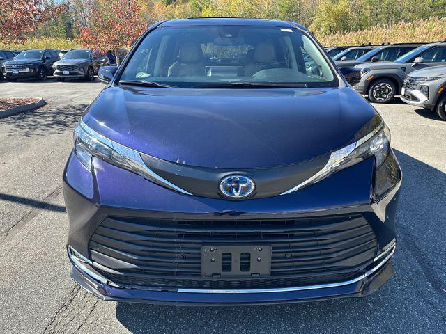 used 2024 Toyota Sienna car, priced at $45,000
