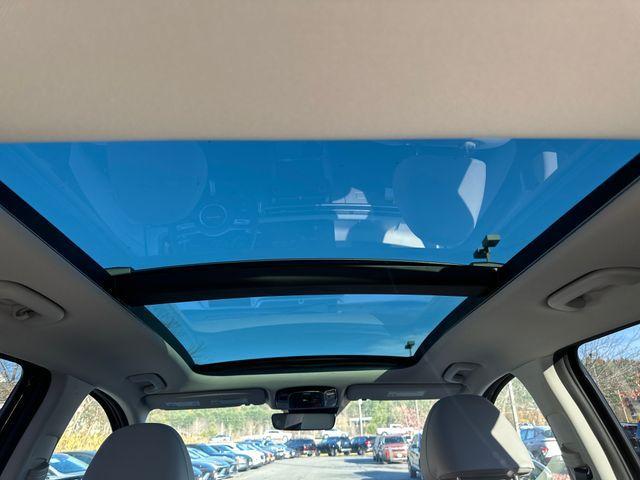 new 2025 Hyundai TUCSON Hybrid car, priced at $37,838