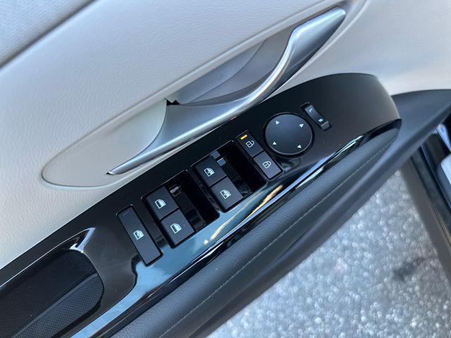 new 2025 Hyundai TUCSON Hybrid car, priced at $37,838