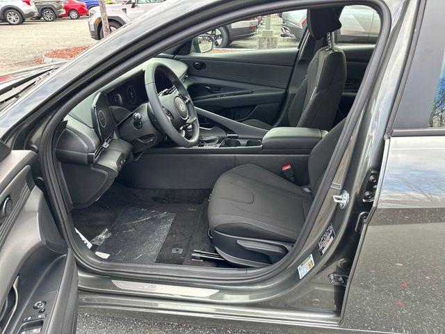 new 2026 Hyundai ELANTRA HEV car, priced at $27,957