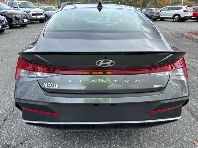 new 2026 Hyundai ELANTRA HEV car, priced at $27,957
