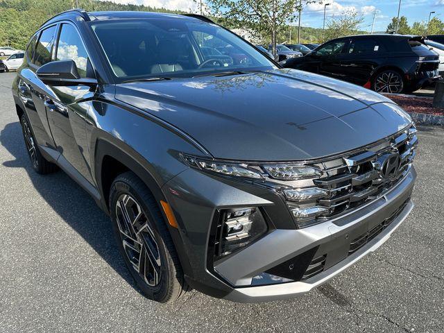 new 2025 Hyundai TUCSON Hybrid car, priced at $37,998