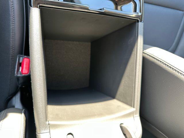 new 2025 Hyundai TUCSON Hybrid car, priced at $37,998