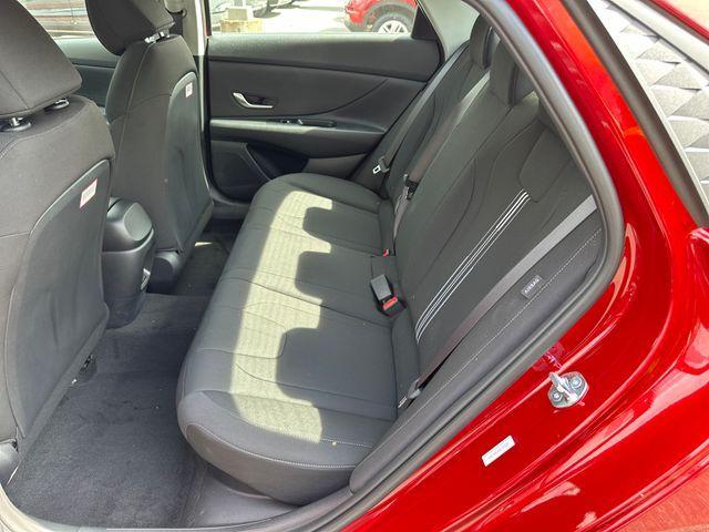new 2025 Hyundai ELANTRA HEV car, priced at $25,570