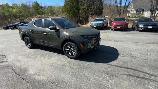 new 2025 Hyundai SANTA CRUZ car, priced at $38,611