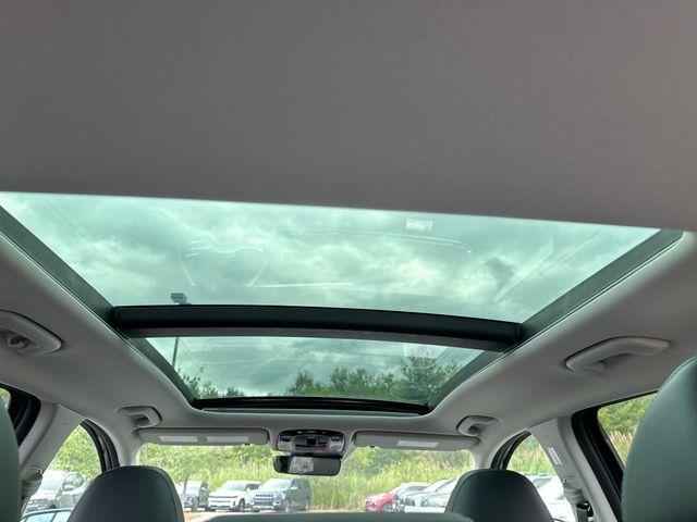 new 2025 Hyundai TUCSON Hybrid car, priced at $37,998