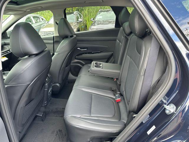 new 2025 Hyundai TUCSON Hybrid car, priced at $37,998