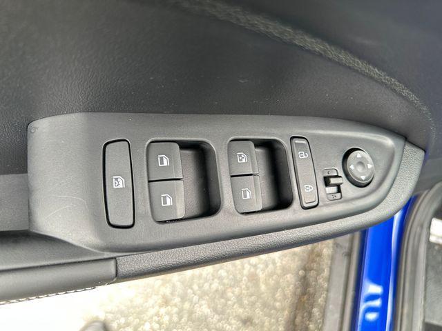 new 2025 Hyundai Venue car, priced at $23,933