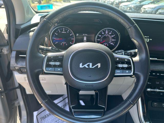 used 2024 Kia Carnival car, priced at $30,000