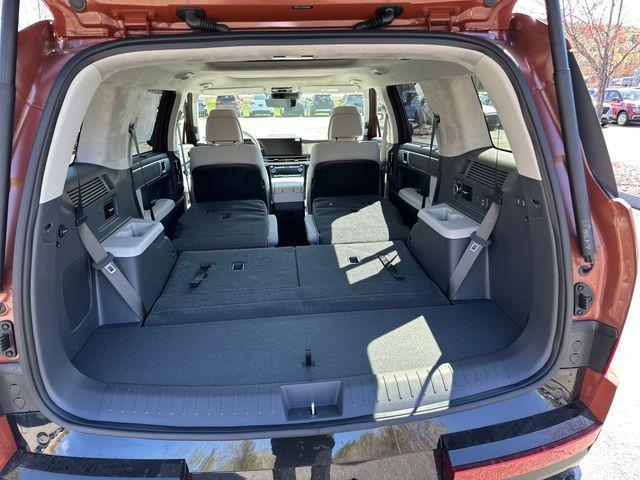 new 2025 Hyundai SANTA FE HEV car, priced at $47,767
