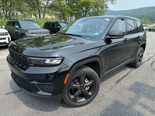 used 2023 Jeep Grand Cherokee car, priced at $28,998