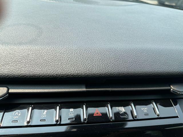 used 2023 Jeep Grand Cherokee car, priced at $28,998