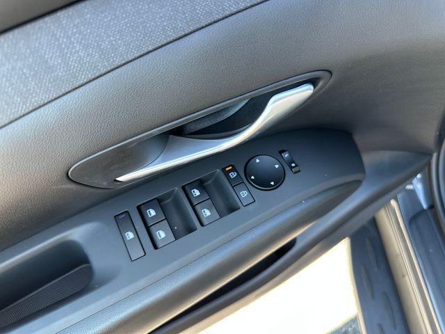 new 2025 Hyundai Tucson car, priced at $30,501