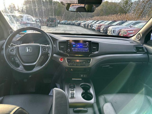 used 2023 Honda Ridgeline car, priced at $35,000