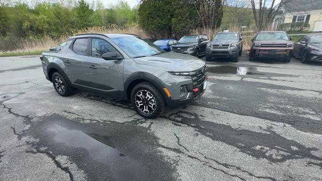 new 2025 Hyundai SANTA CRUZ car, priced at $38,495