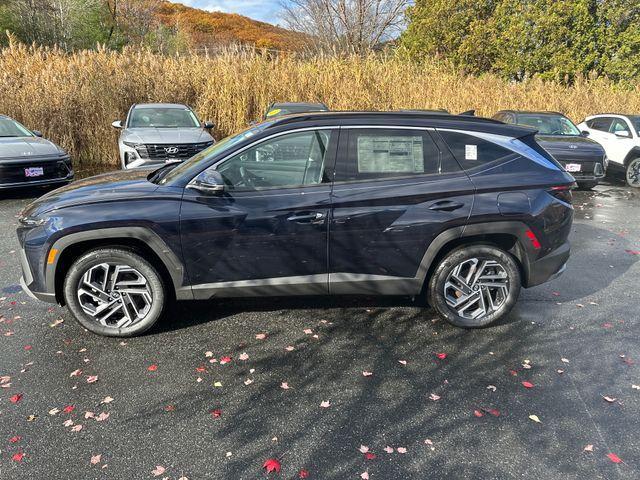new 2025 Hyundai TUCSON Hybrid car, priced at $37,642