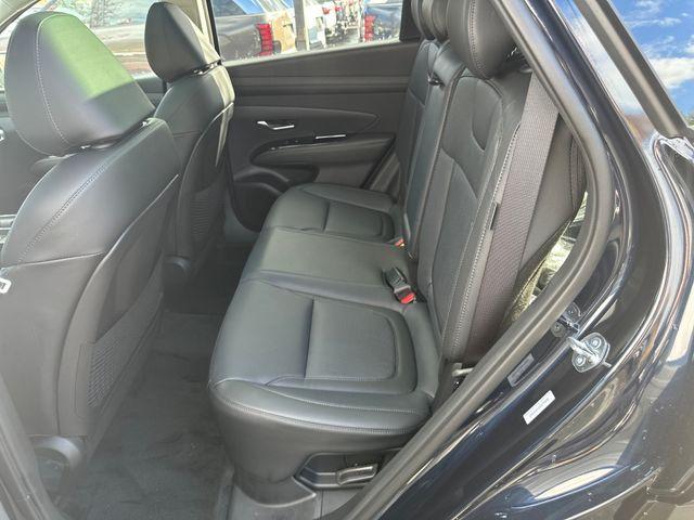 new 2025 Hyundai TUCSON Hybrid car, priced at $37,642