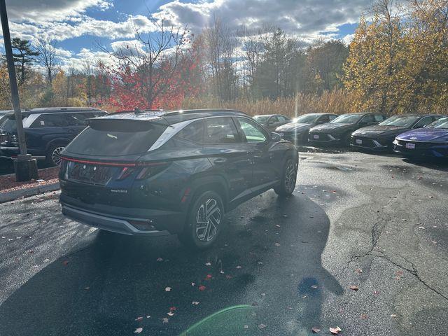 new 2025 Hyundai TUCSON Hybrid car, priced at $37,642