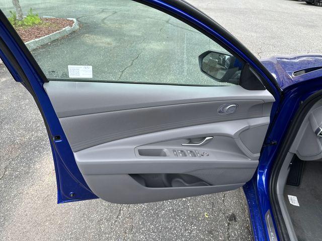 new 2025 Hyundai ELANTRA HEV car, priced at $25,225