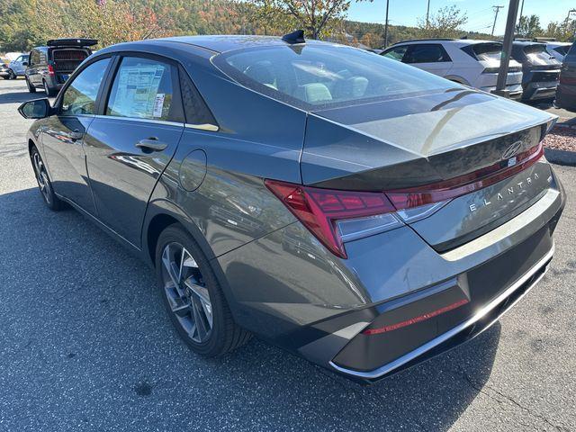 new 2025 Hyundai ELANTRA HEV car, priced at $26,328