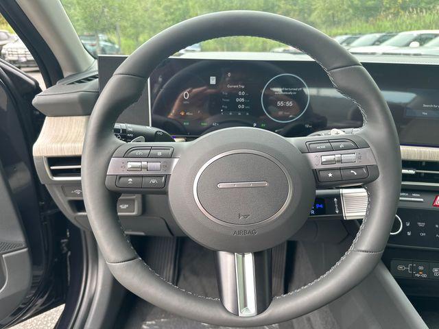 new 2025 Hyundai Sonata Hybrid car, priced at $34,405