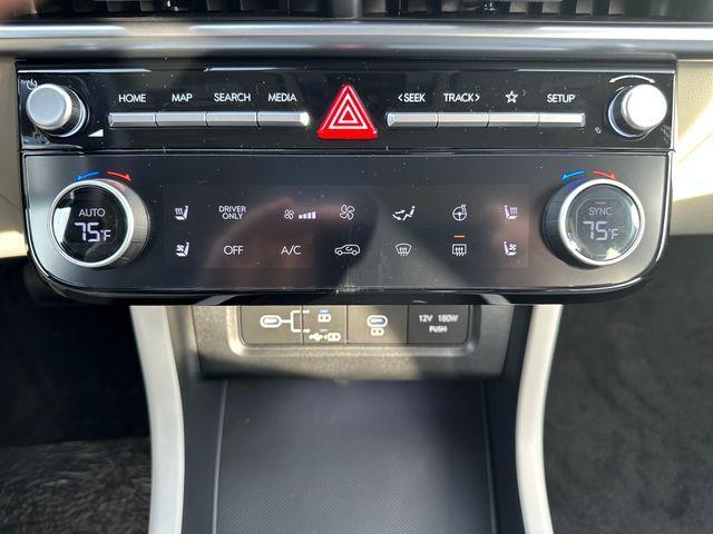 new 2025 Hyundai TUCSON Hybrid car, priced at $37,910