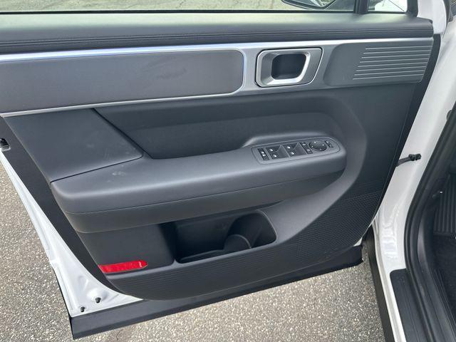 new 2026 Hyundai SANTA FE HEV car, priced at $35,388