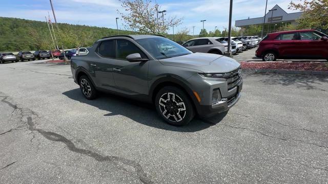 new 2025 Hyundai SANTA CRUZ car, priced at $41,101